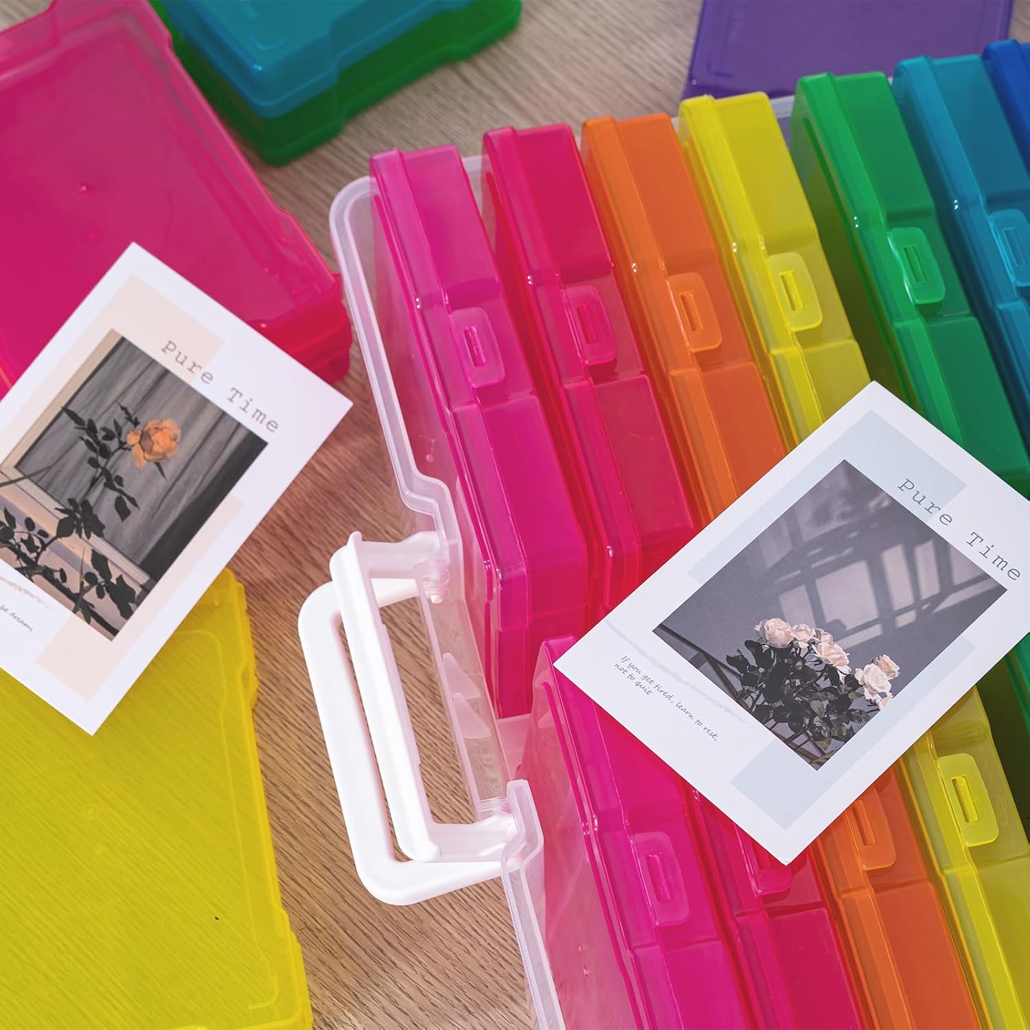 novelinks Transparent 4 x 6 Photo Cases and Clear Craft Keeper with Handle. 16 Inner Photo Organizers & Photo Storage Box. Plastic Photo Storage Containers (Multi-colored) - Image 4